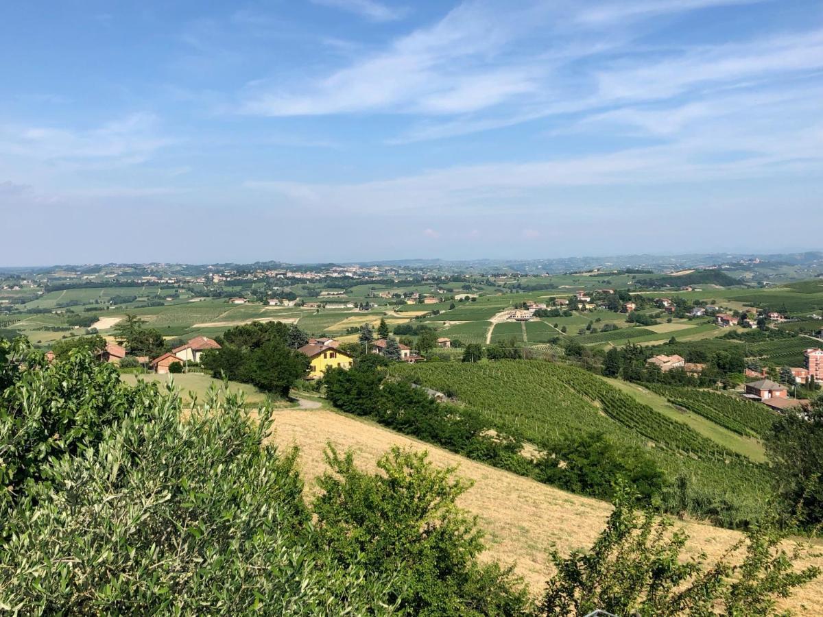 Cascina San Michele Bed & Breakfast Костилиоле ди Асти Екстериор снимка